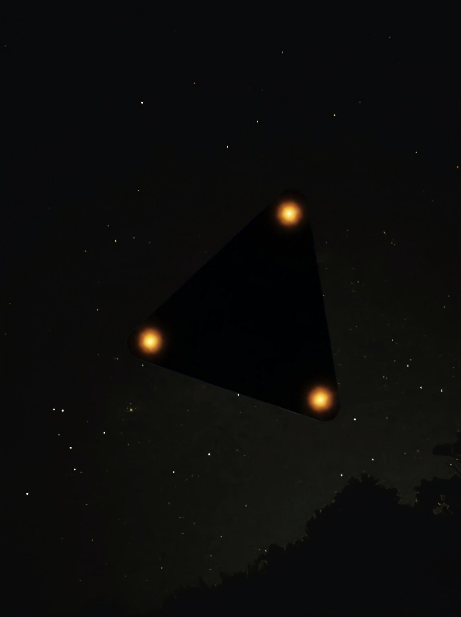 Kyle’s drawing of the black triangular craft and its plasma-like corner lights